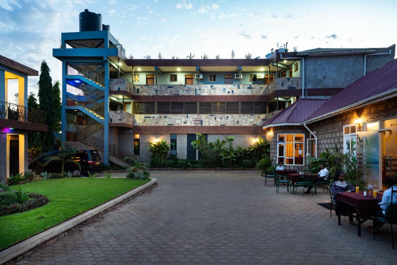 Mrimba Palm Hotel Arusha Luaran gambar
